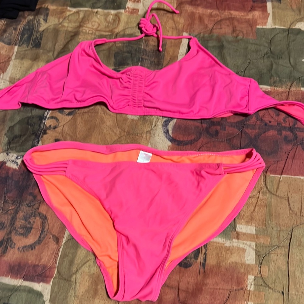 **CLEARANCE** Swimsuit